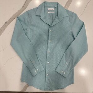 Calvin Klein Boy shirt button size 14